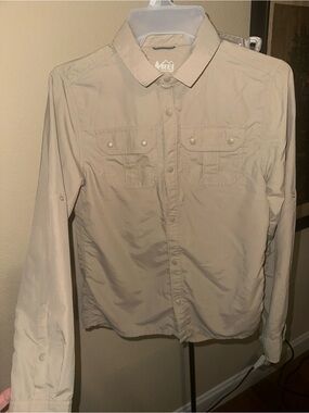 REI Lightweight Button-Front Shirt — Beige Kids 14/16